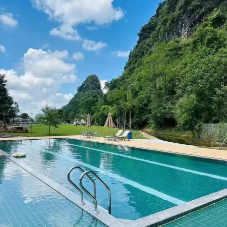 YINGQUANGU VOCATION HOTEL