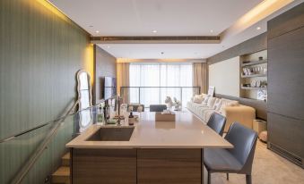 Shanghai Z·Home Homestay (Suhewan Executive Mansion)