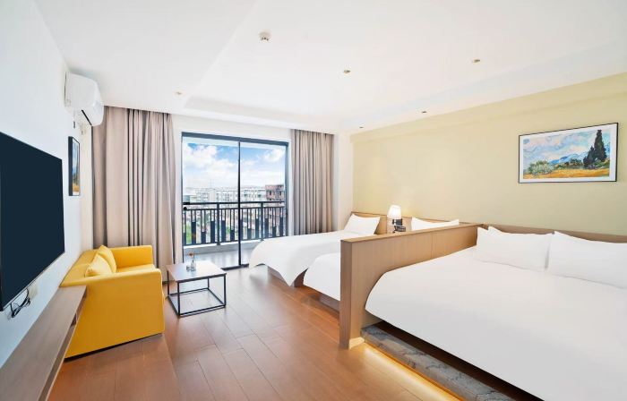 Shuanglong Yinlin Hotel
