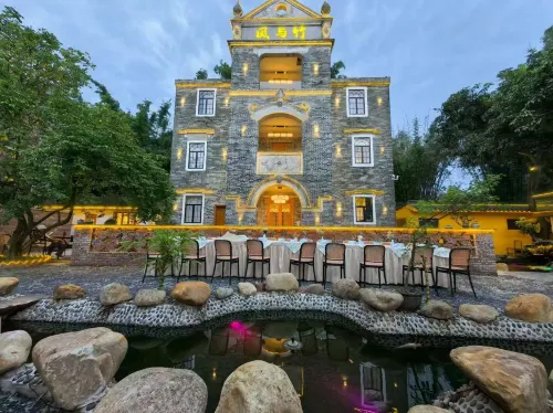 Feng and Bamboo Homestay