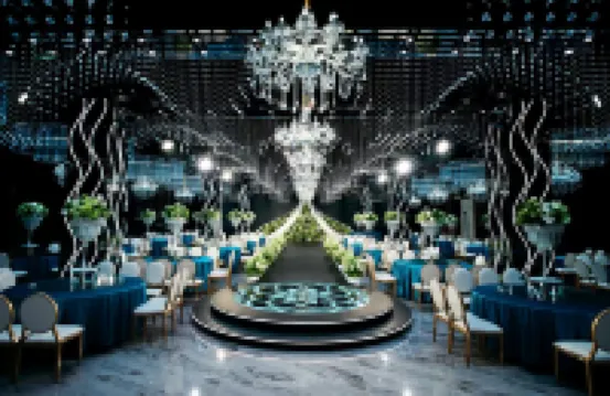 Bayside Plaza Hotel Hôtels à proximité de : Duofu Temple