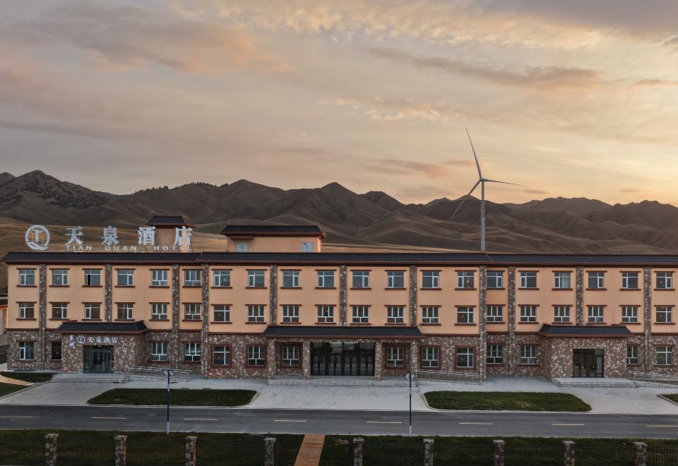 hotel overview picture