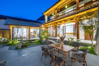 Shaxi Ancient Town Mantu Homestay