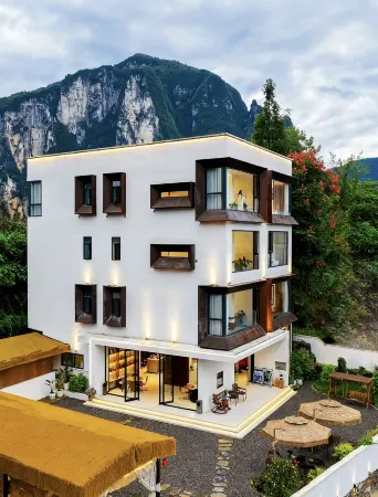 Fancenli homestay Отели рядом с достопримечательностью «Yulong Crevice»