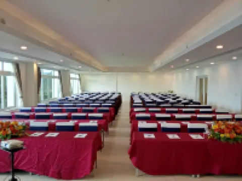 オーソン ホテル & リゾート コン ダオ