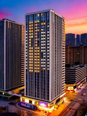 Vienna International Hotel (Zhengzhou Zhongyu Film Town Shangdu Road Branch) Hotels near The China(Zhengzhou) Greening Expo Park