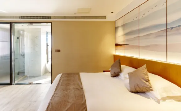 Jiangyin Life Island Hotel