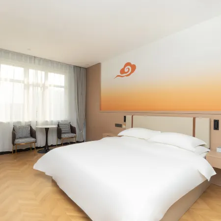Ease Yue Hotel (Xuchang Golden Triangle Pangdonglai)