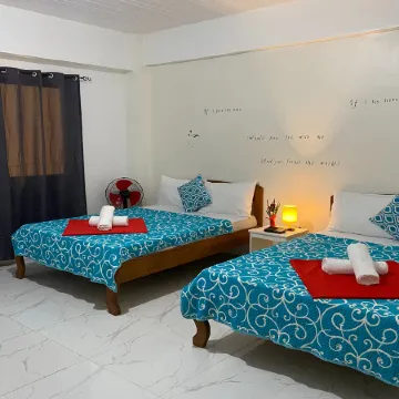 NGBMPC Hostel Puerto Galera Отели рядом с достопримечательностью «Пляж Haligi»