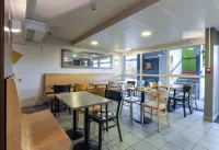 B&B Hotel Dijon Marsannay - parking