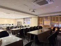 Yingyue Hotel - Parkplatz