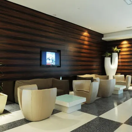 Empire Suites Subang by Mana Mana Отели рядом с достопримечательностью «Торговый центр Evolve Concept Mall»