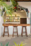 Sunrise Mountain View Resort - Bar