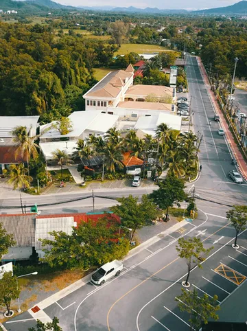 รูปภาพของSpacious Family Apartment in Center of Bang Tao