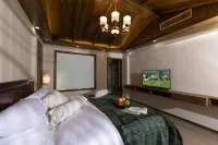 Baisha Pine Retreat · Private Villa with Snow Mountain & Golden Peak View