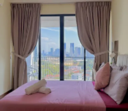 Landmark Seaview Cozy Family Suite w/Balcony•6 Pax