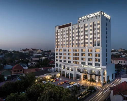 MANGROVE HOTEL Hotels near Pha That Luang