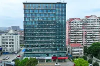GreenTree Inn Jiangsu Wuxi Jiangyin North Huancheng Road Walking Street Express Hotel