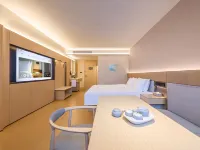 All Seasons Hotel (Karamay Taifu Plaza No.1 Well Store) Hotels in Karamay