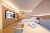 All Seasons Hotel (Karamay Taifu Plaza No.1 Well Store)