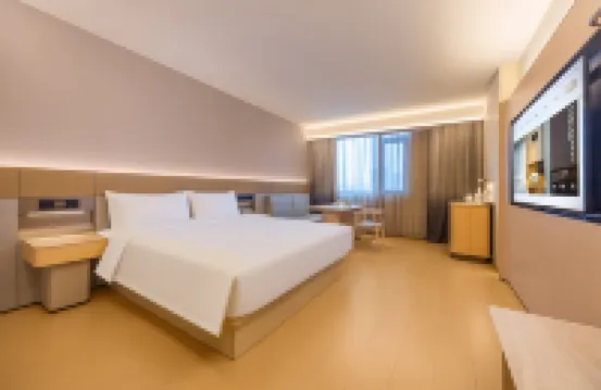 All Seasons Hotel (Karamay Taifu Plaza No.1 Well Store)