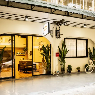 After Hours Stay—Vintage guesthouse โรงแรมใกล้เอเชียทีค เดอะริเวอร์ฟรอนท์