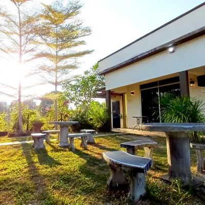 Haji Hassan Guest House โรงแรมใกล้พูลาพอล ลังกาวี