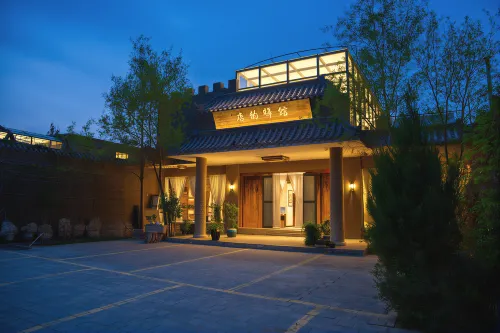Tang Yunyi house B & B (Dunhuang YueYaQuan store) - موقف سيارات
