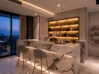 Ouchen High altitude River View Hotel(North Binyi Road Branch of Guanyinqiao Pedestrian Street) - بار