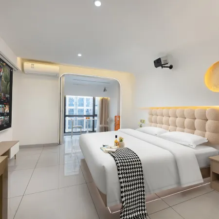 Xingju Homestay (Happy City)