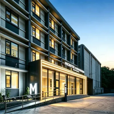 Microtel by Wyndham Xi'an Beilin Hotels near Small Goose Pagoda