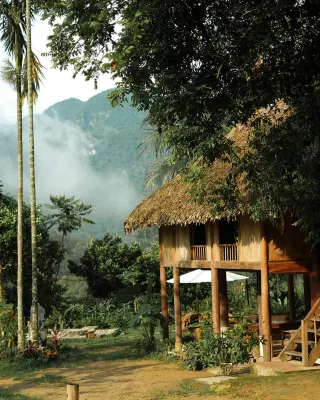 Thai House Heritage Pu Luong Hoteles en 
