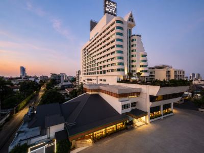 A-One Bangkok Hotel