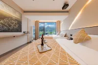Yunjian Linyuan Cloud Villa | Mountain View Scenic Boutique Stay (Libo Xiaoqikong West Gate)