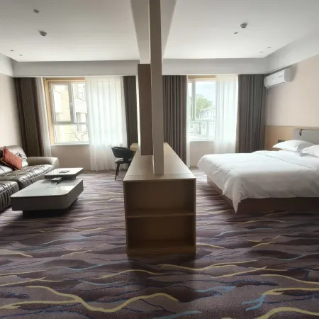 Yumen Oil City Star Business Hotel