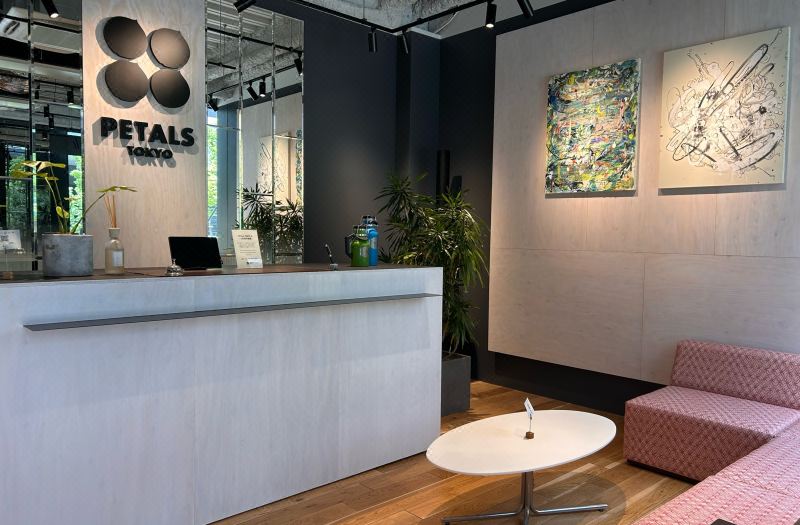 Petals Tokyo - Floating Hotel