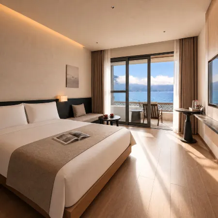 Lugu Lake Qingchen International Lake View Resort Manor (Daluoshui Pier Branch)