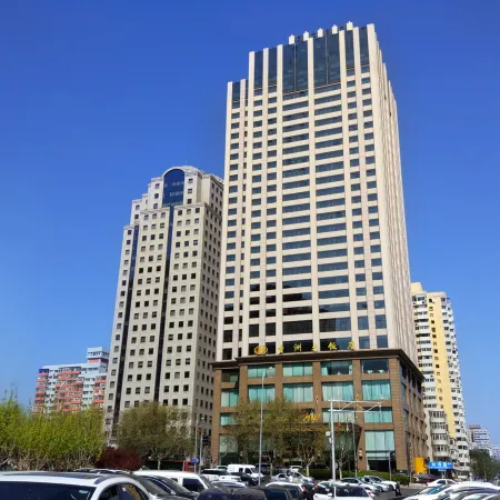 Central Plaza Hotel