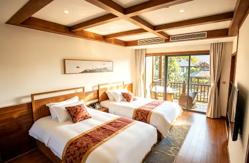 Shanshui wutong Wooden House Villa in Pingjiang County - balcony