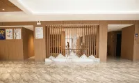 Super 8 Select Hotel - موقف سيارات
