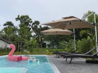 AUN-I-NA Home stay at Nakhon Phanom - Pools