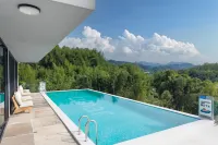 Yiwei·Qichi Bay·Xi Valley Riverside Family Mountain Wild Resort Homestay - Haustierfreundliche