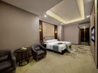 Moshang Yaju Hotel (Yiliang People's Square Branch) - Pysäköinti