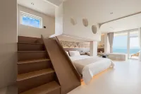 Lumi Yuxi · Sea‑View Luxury Villa - balcony