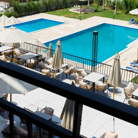 Settle Inn Joud Hotel