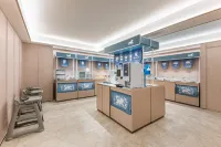HanTing Hotel (Harbin Xuefu Road Medical University Second Hospital Subway Station) - 2성급
