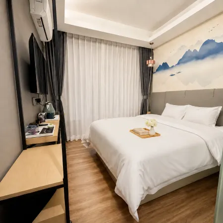 Tai Hua Fashion Hotel(Shenzhen Huaqiang North Yannan subway station store)