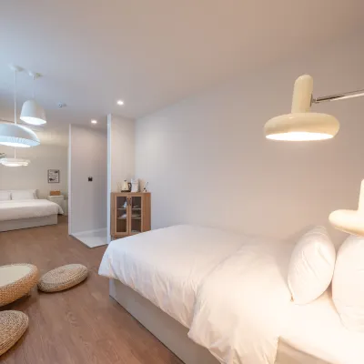 Yeosu Stay Saerok Hotels near Jinnamgwan