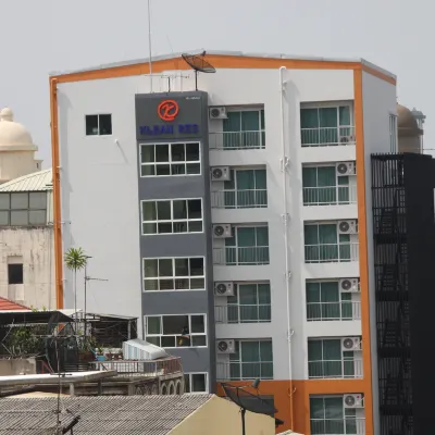 Klean Residence Hotel Hotels near BTS-Talat Phlu