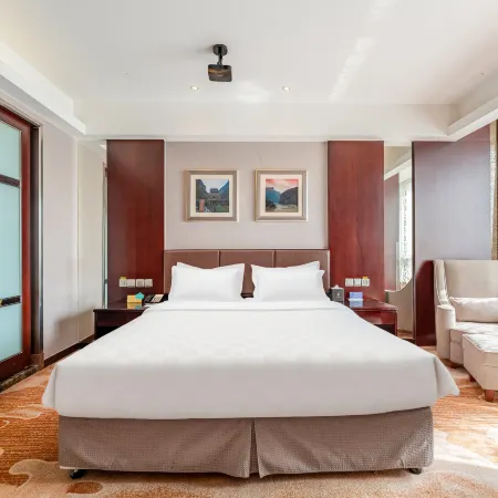 Chuanyu Holiday Hotel